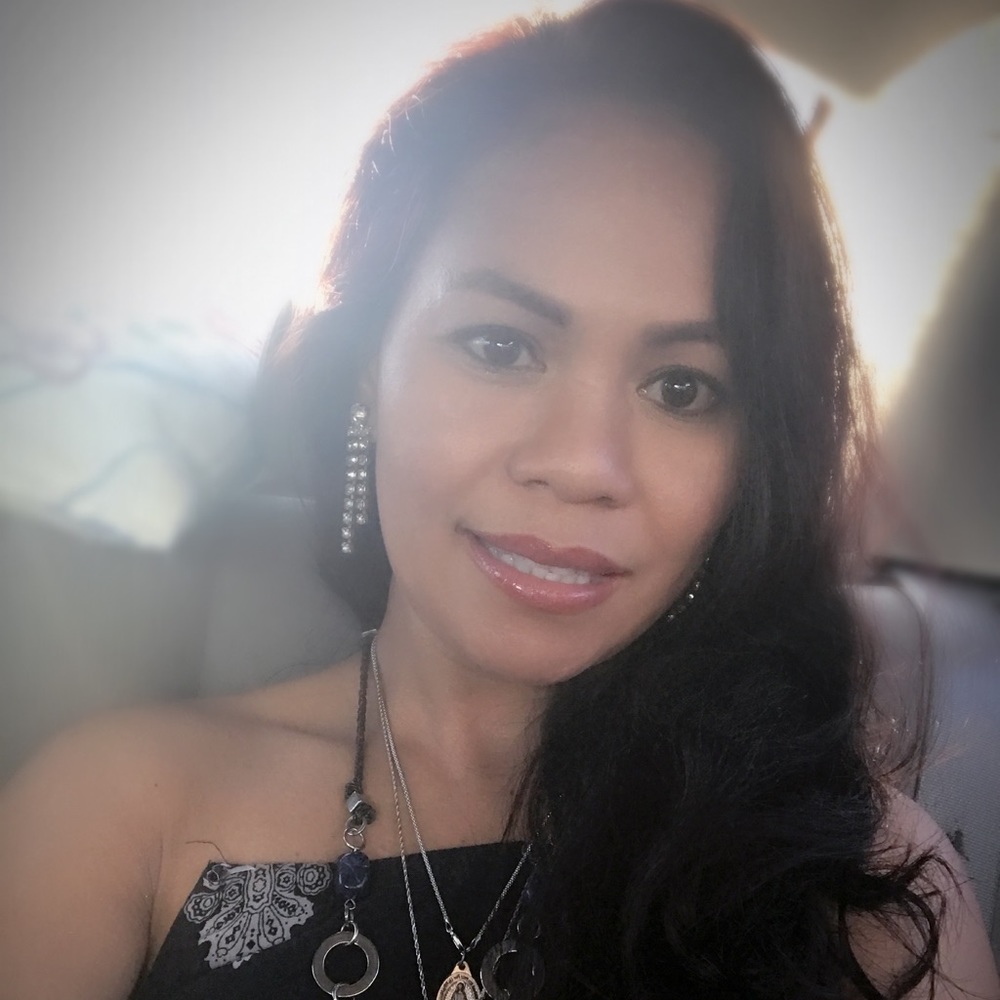 Meet your Posher, Phoebe