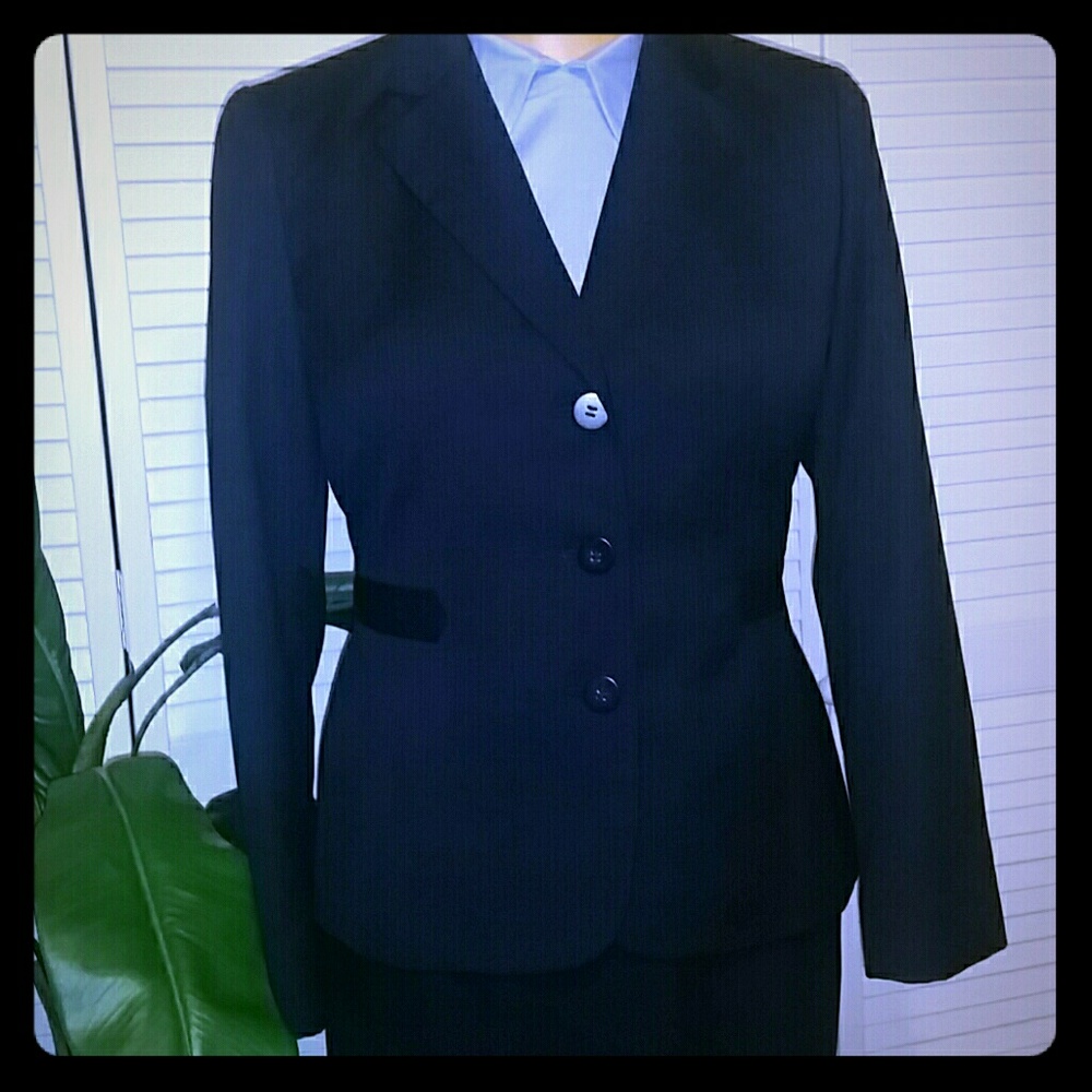 Tailored blue jacket