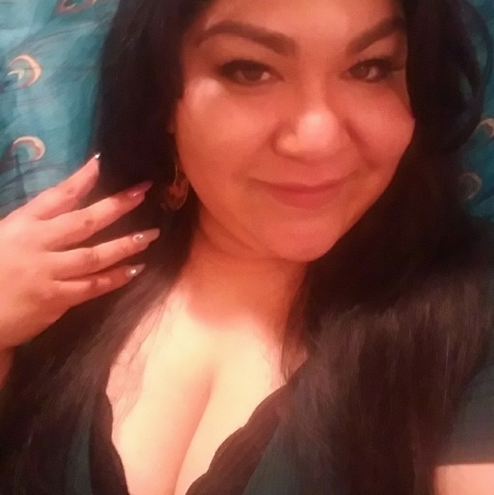 Meet your Posher, Mily