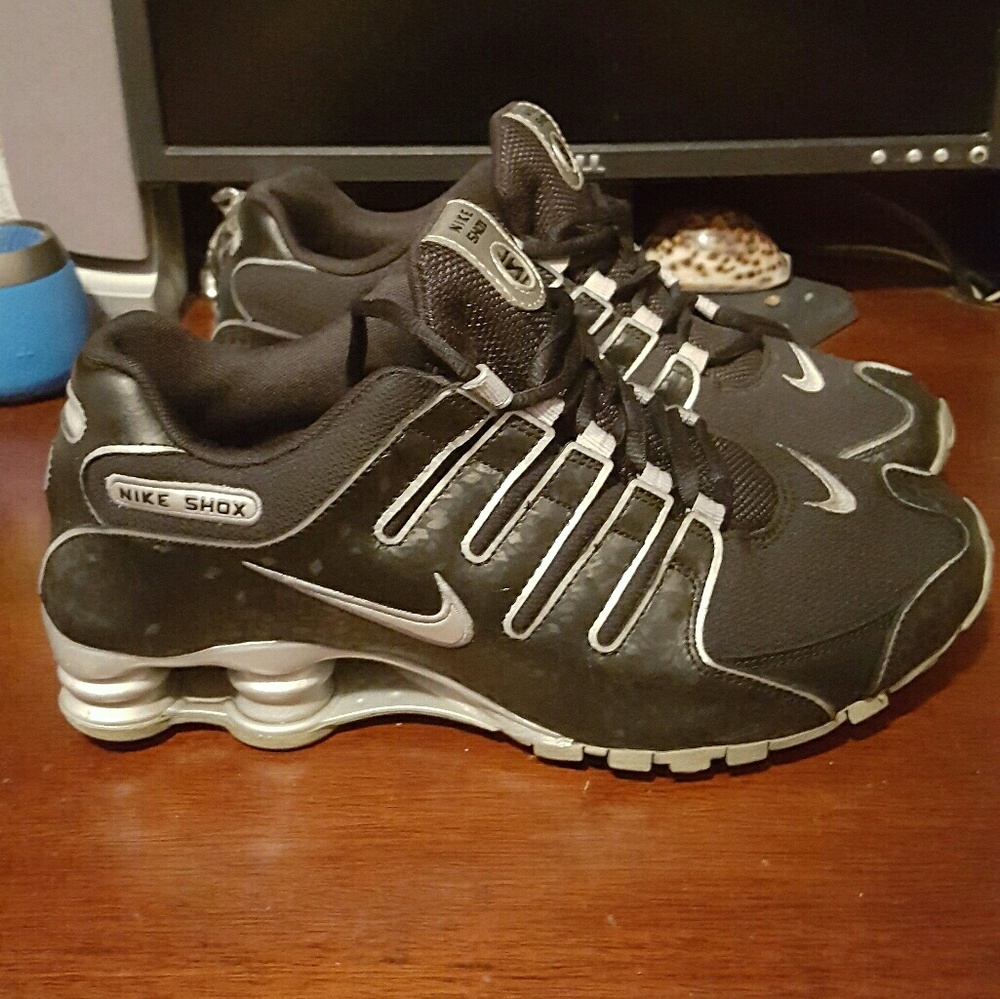 🌻FLASH SALE 🌻Nike Shox