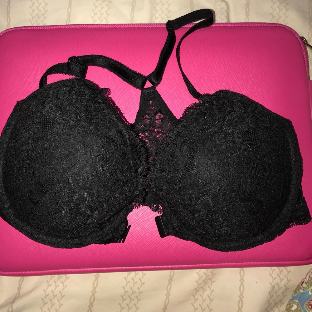 Black lace Victoria Secret bra
