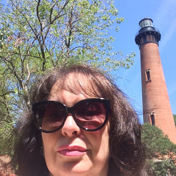 Meet your Posher, Tina marie - Picture 6 of 8