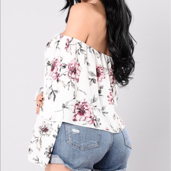 🥀DONATING 4/20 Off the Shoulder Flower Top - Picture 2 of 6