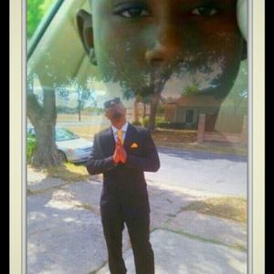 Meet your Posher, Elliott