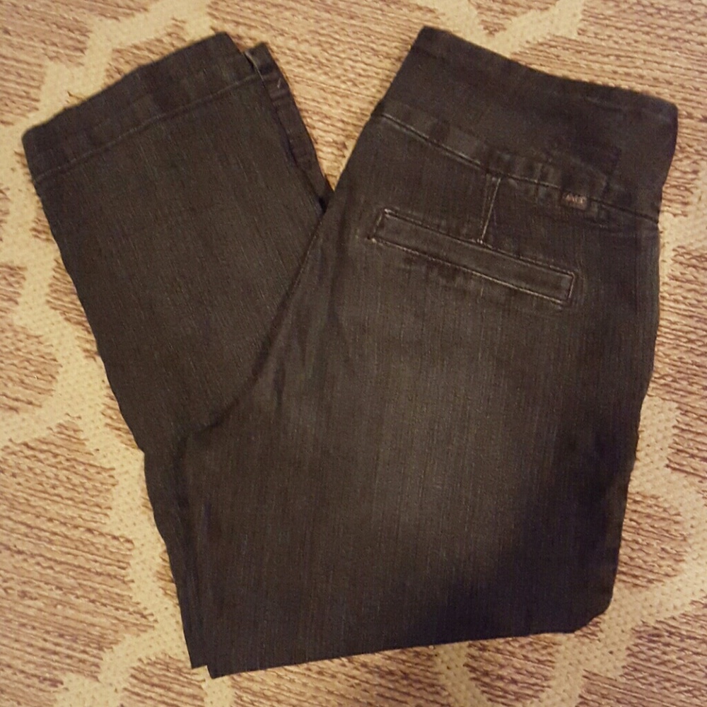 💙Last chance💙 JAG Jeans Denim Capris 8P
