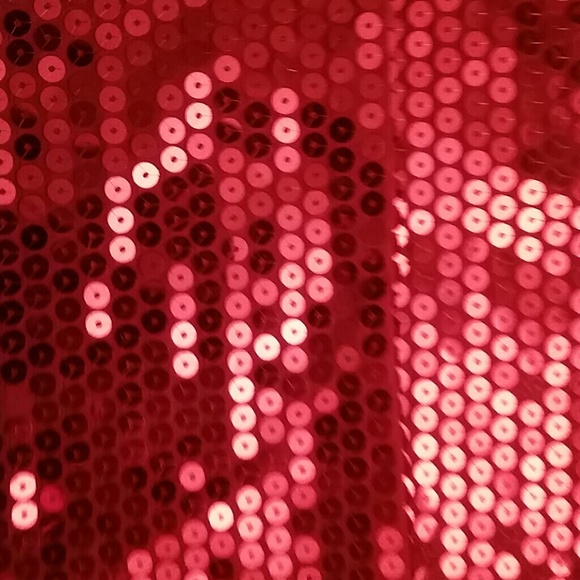 Women's size 6 red sequin dress - Picture 3 of 3