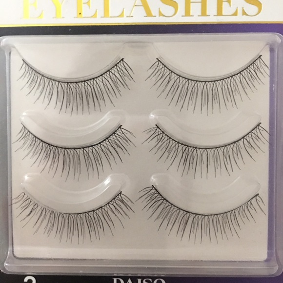 ✨FALSE LASHES✨ - Picture 2 of 2