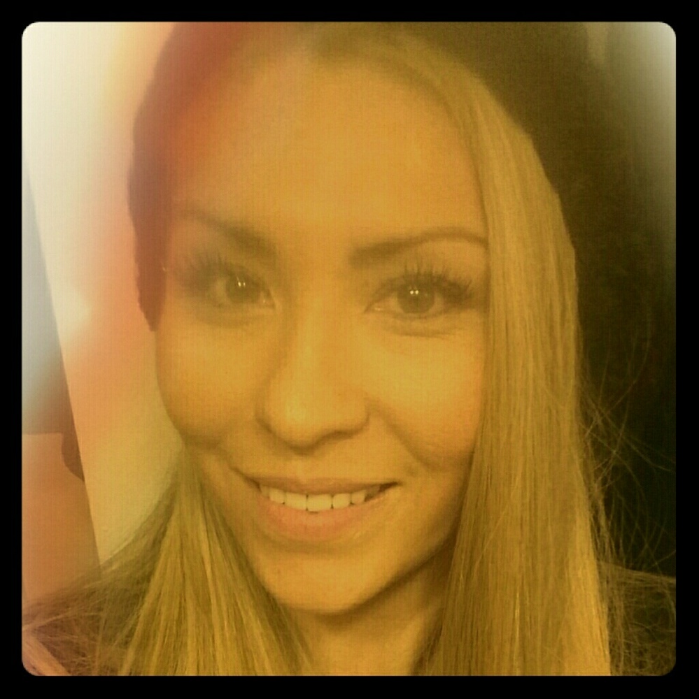 Meet Your Posher Dani!