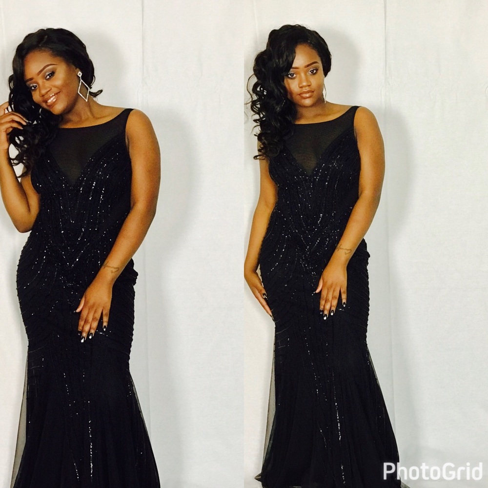 David’s Bridal Black Sequin Prom Dress Size 8