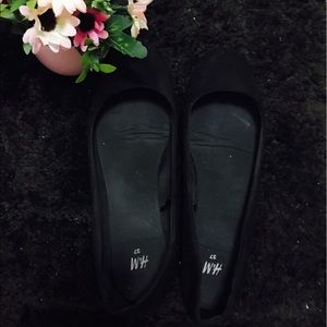 H&M Flats