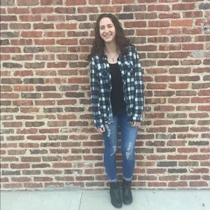 Meet your Posher, Megan