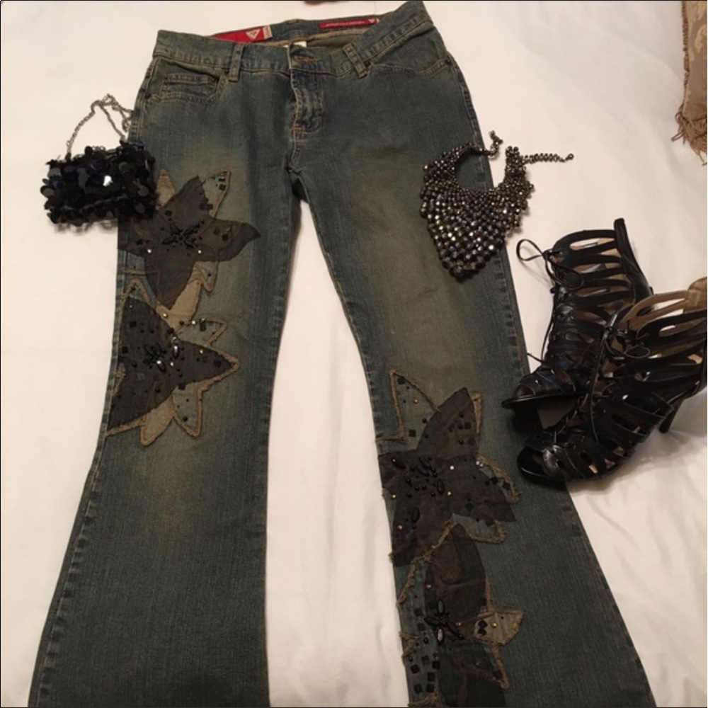 Guess distressed black - embellished