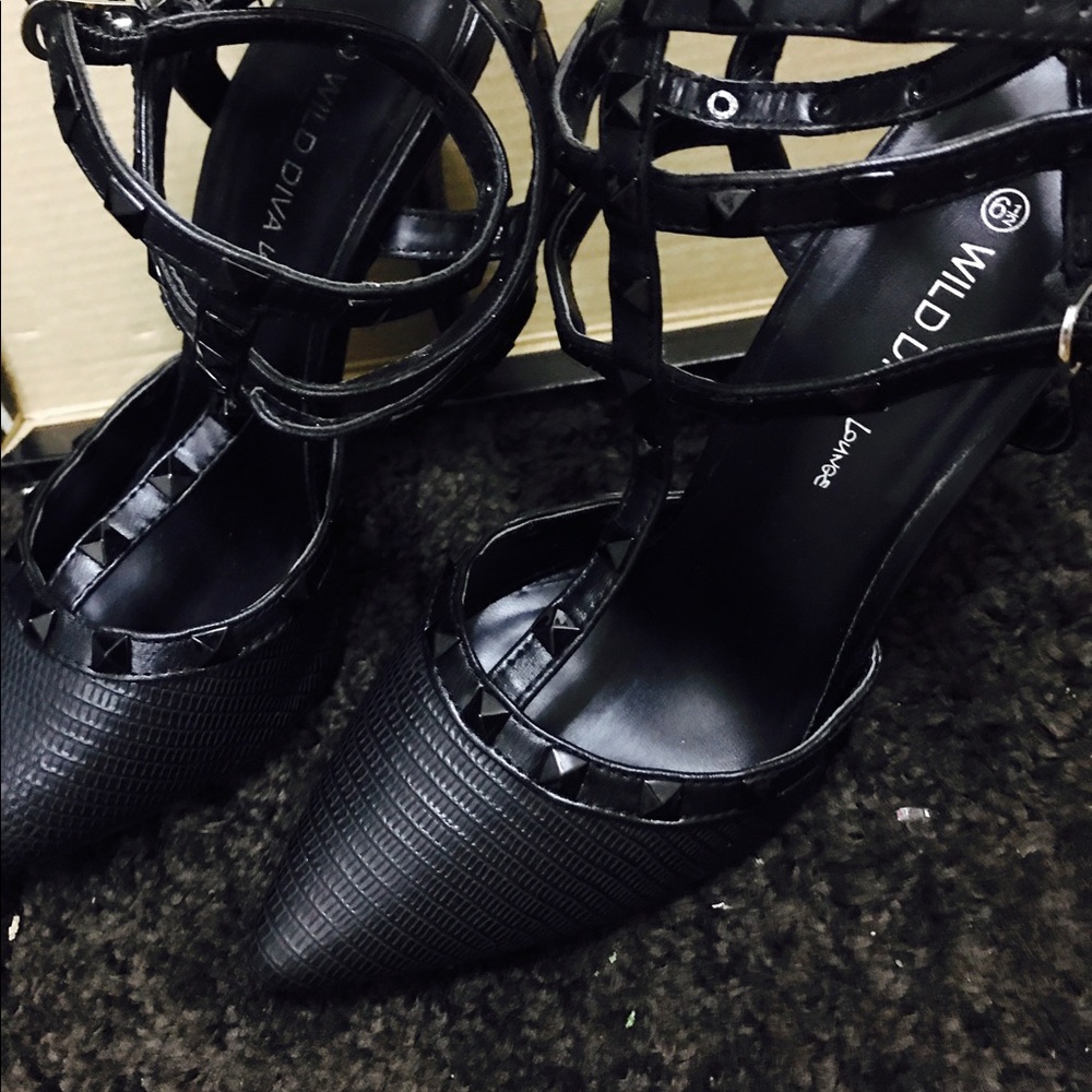 Stud pumps