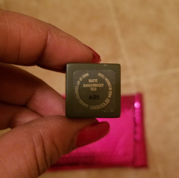 Mac - Picture 2 of 2