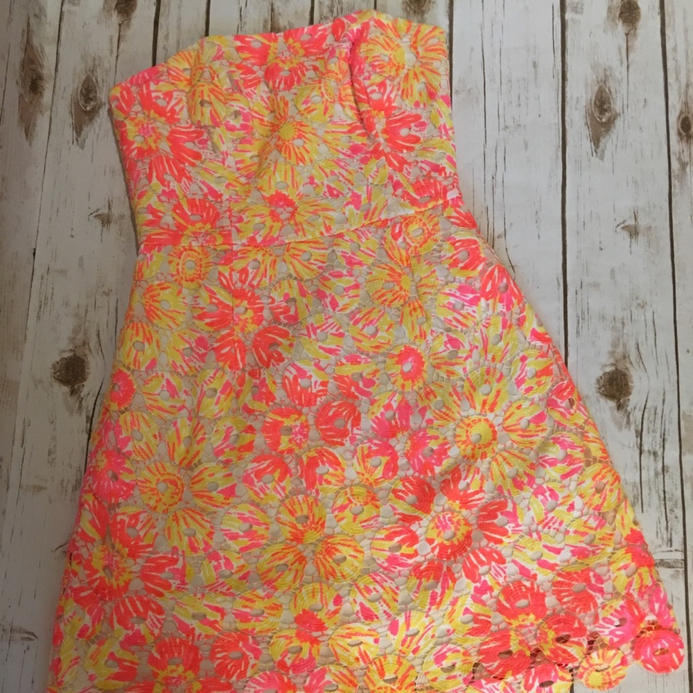 Stunning Lilly Pulitzer Sz 2 Strapless Dress - Picture 2 of 6