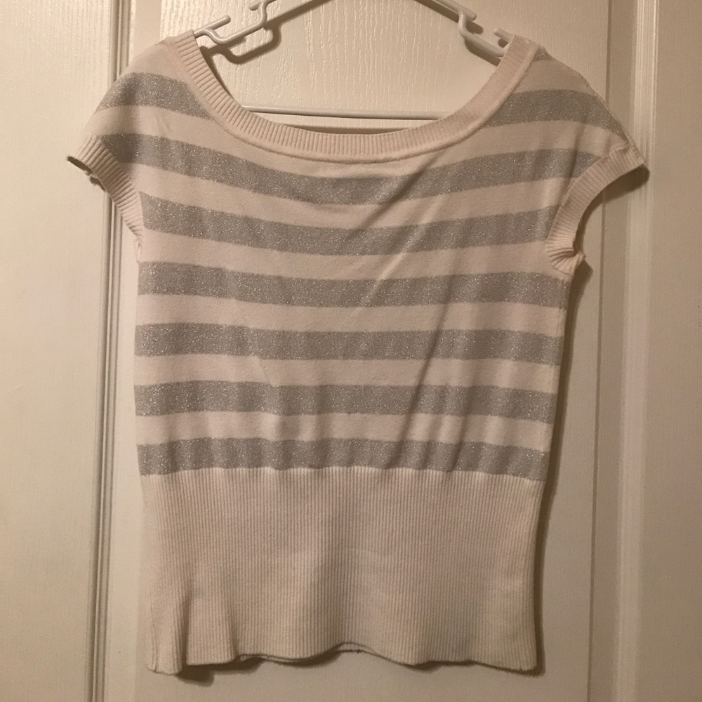 BeBe knit top - Picture 3 of 3