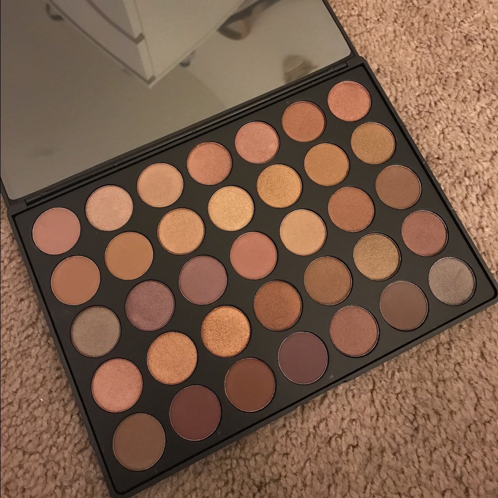 Morphe 35T - 35 Color Taupe Palette