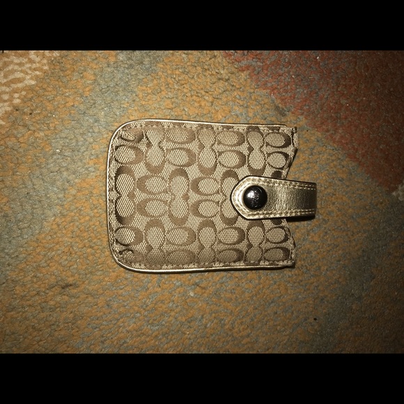 Coach authentic - Picture 2 of 2
