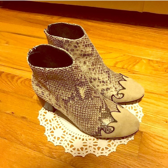 Free people Adele booties - Picture 1 of 1