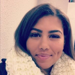 Meet your Posher, Maddie