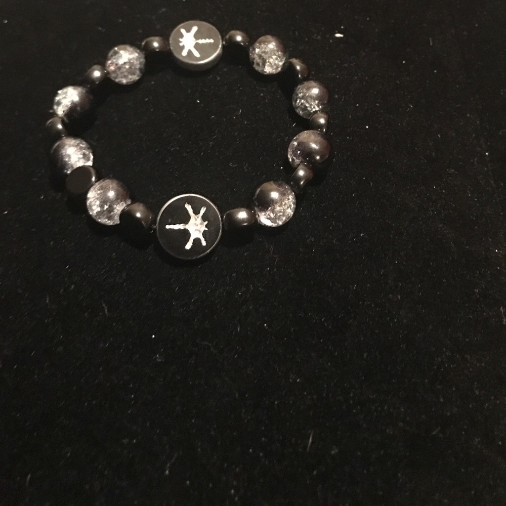 Shattered glass dragonfly bracelet - Picture 1 of 2