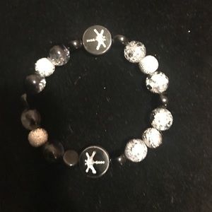 Shattered glass and silver accent bracelet
