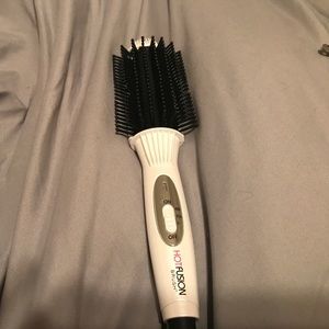 Hot fusion brush