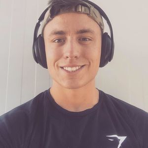 Meet your Posher, Connor