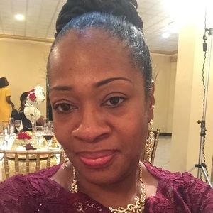 Meet your Posher, Gwen