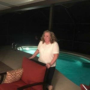 Meet your Posher, Brenda