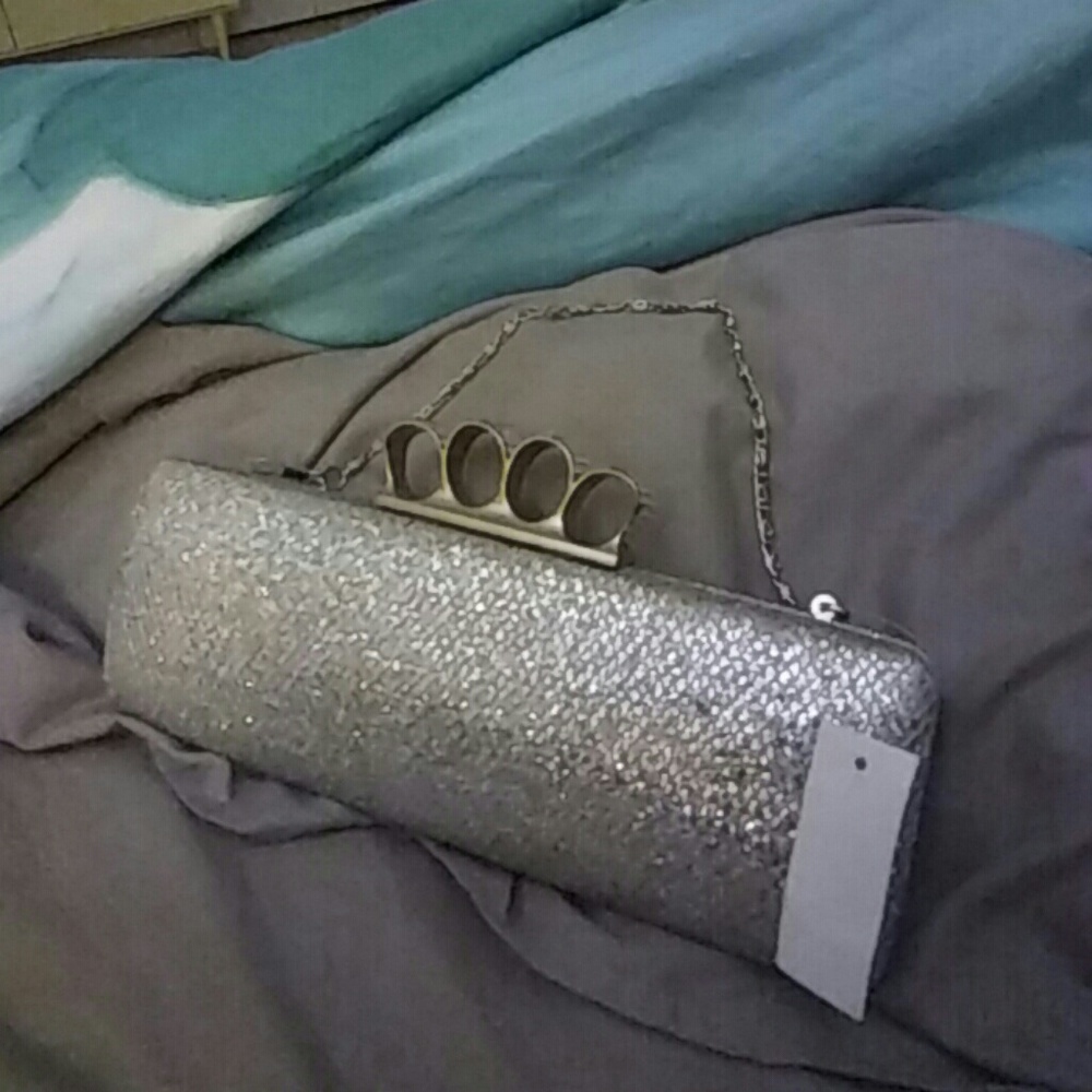 Purse - Picture 4 of 4