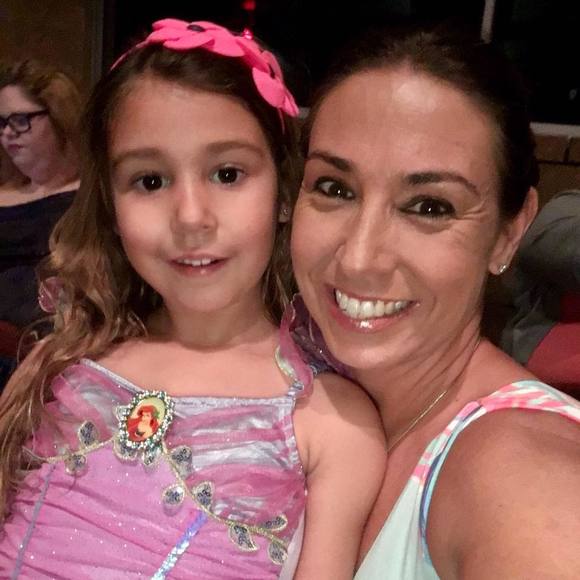 Meet your Posher, Sabrina - Picture 1 of 1