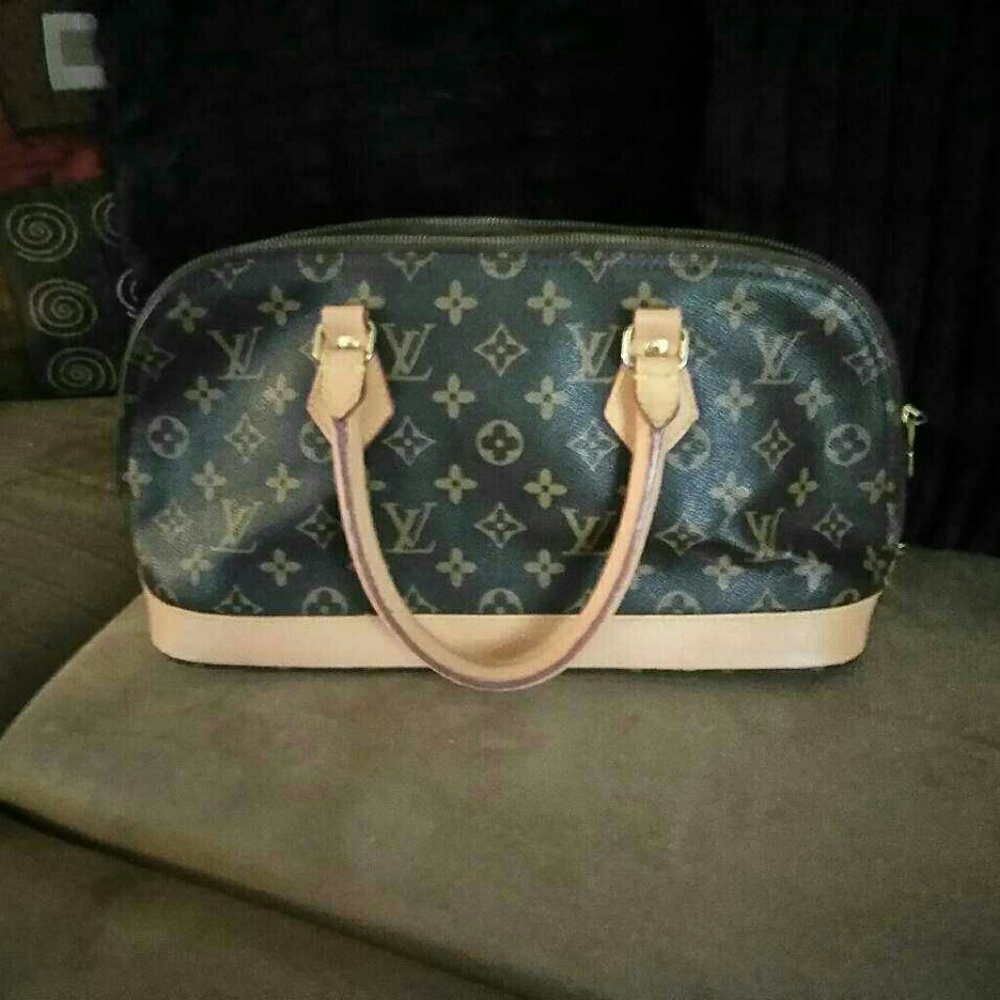 Luis Vuitton bag