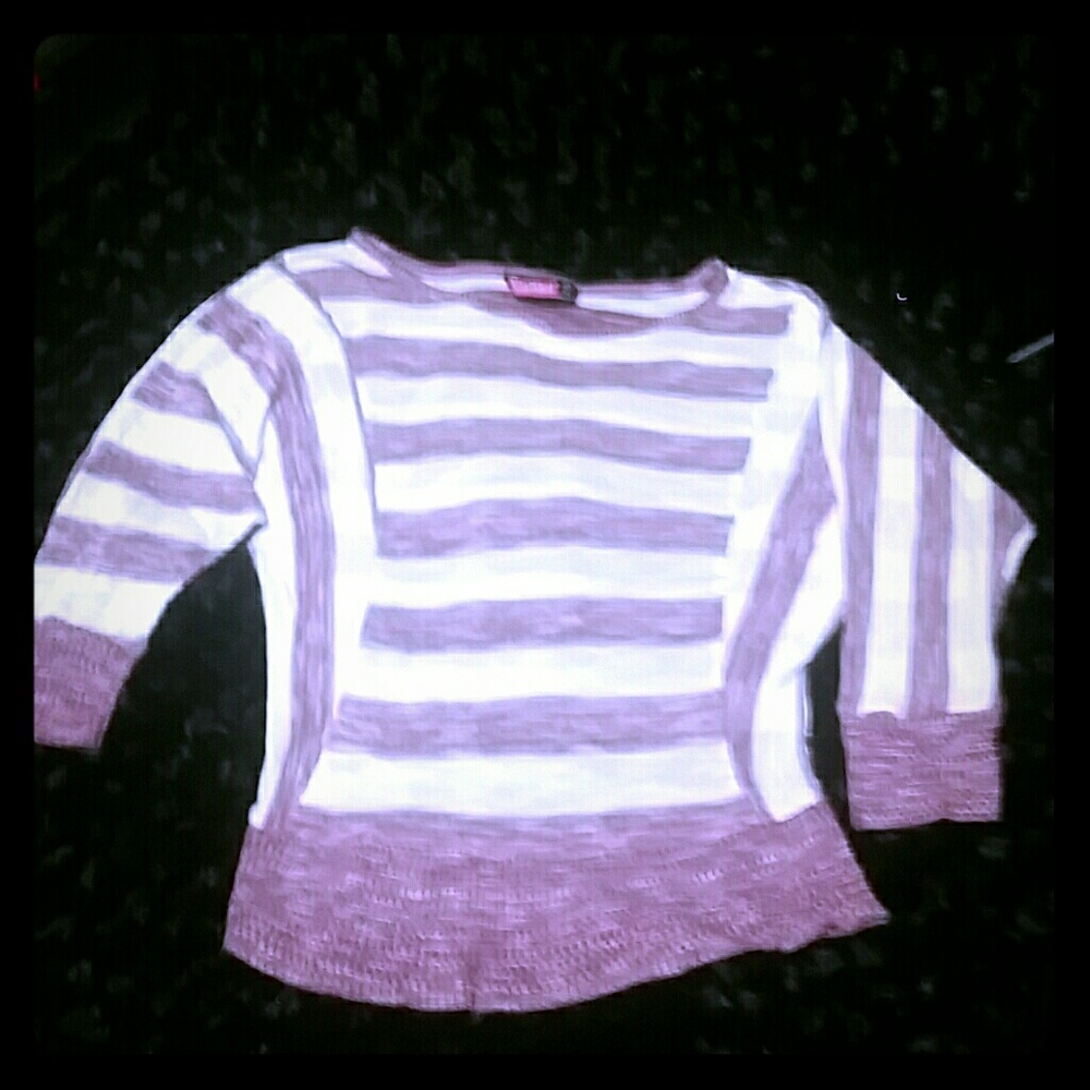 3\4 sleeve sweater