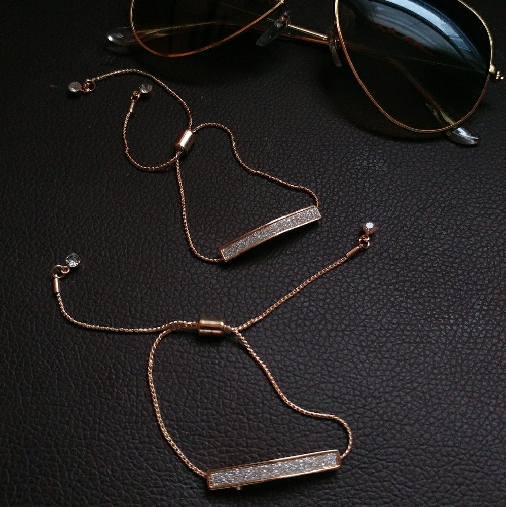 FREE WITH ANY PURCHASE - Picture 2 of 3