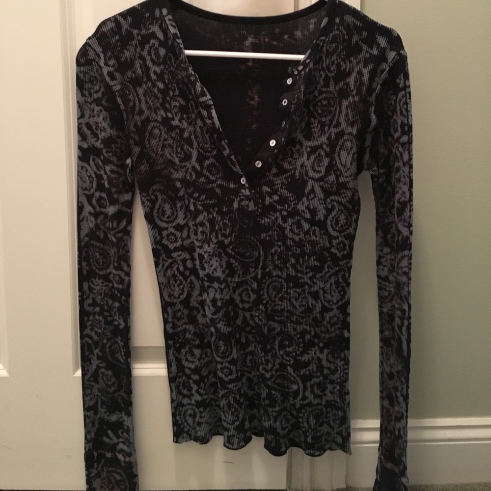 Black and powder blue cotton waffle Henley