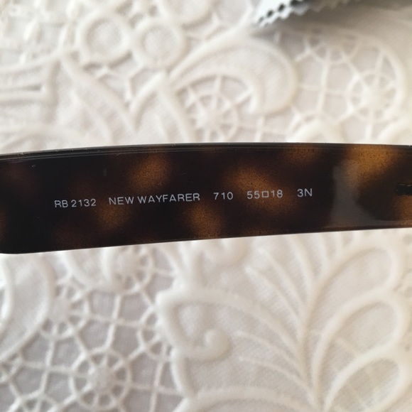 Rayban sunglass non polarized - Picture 2 of 4