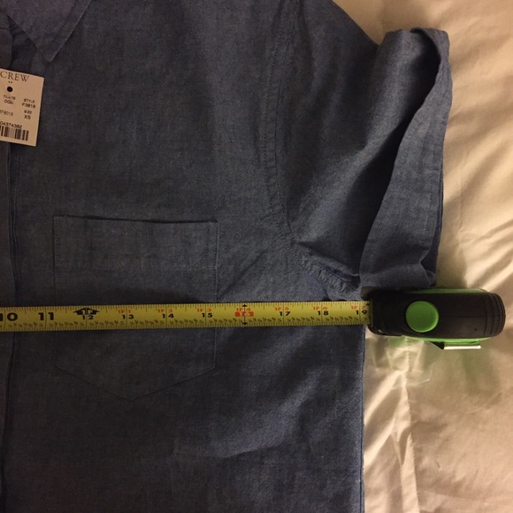 Short-sleeve chambray popover shirt in boy fit - Picture 2 of 3