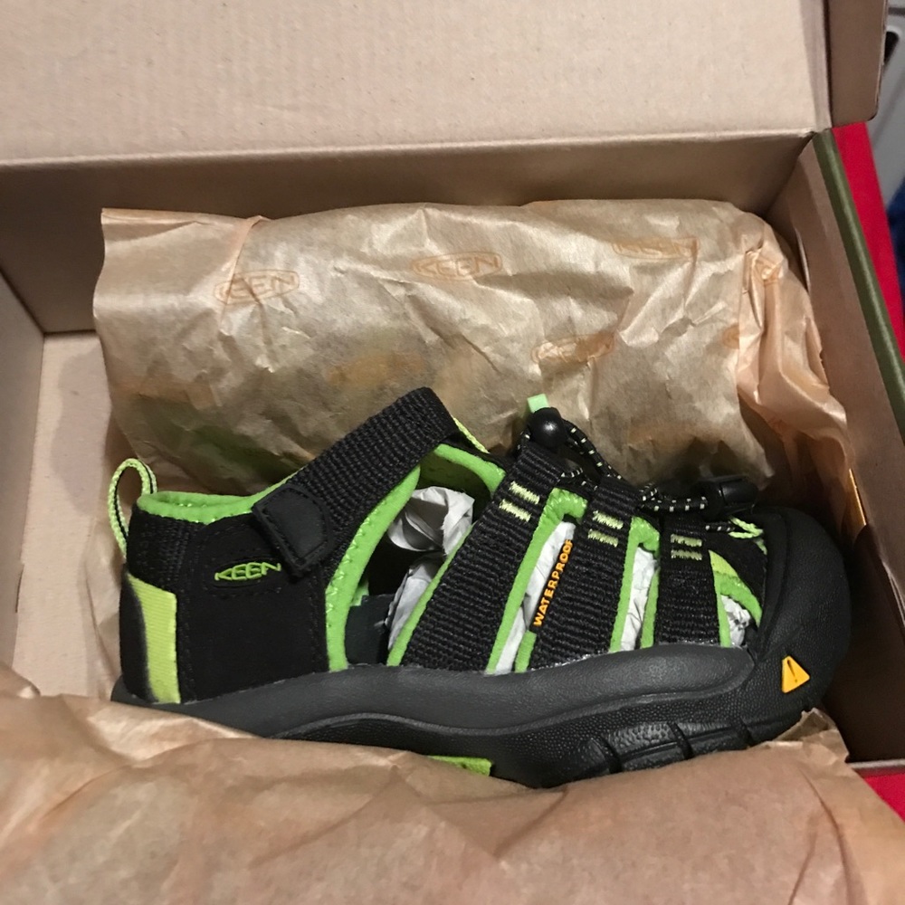 Keen children's water shoes