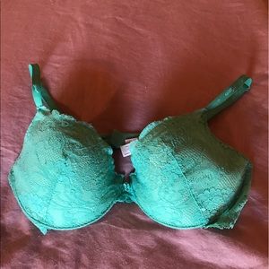 Mint green VS demi bra