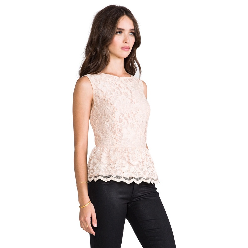 MICHAEL STARS CHAMPAGNE LACE PEPLUM TOP - Picture 2 of 6