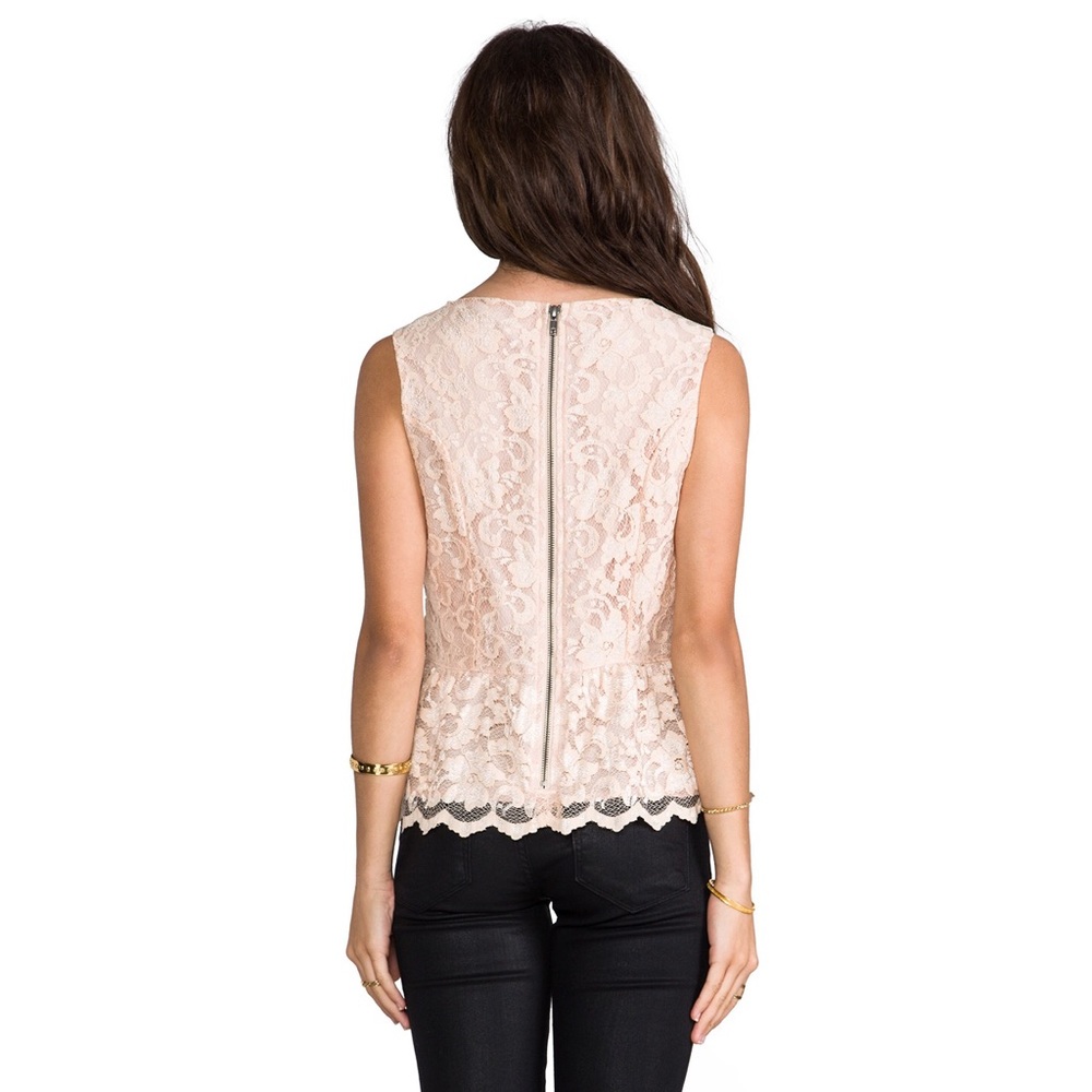 MICHAEL STARS CHAMPAGNE LACE PEPLUM TOP - Picture 3 of 6