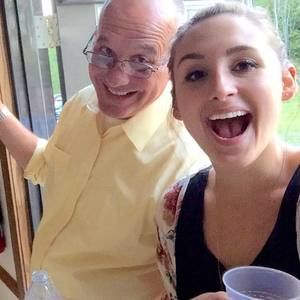 Meet your Posher, Zoé