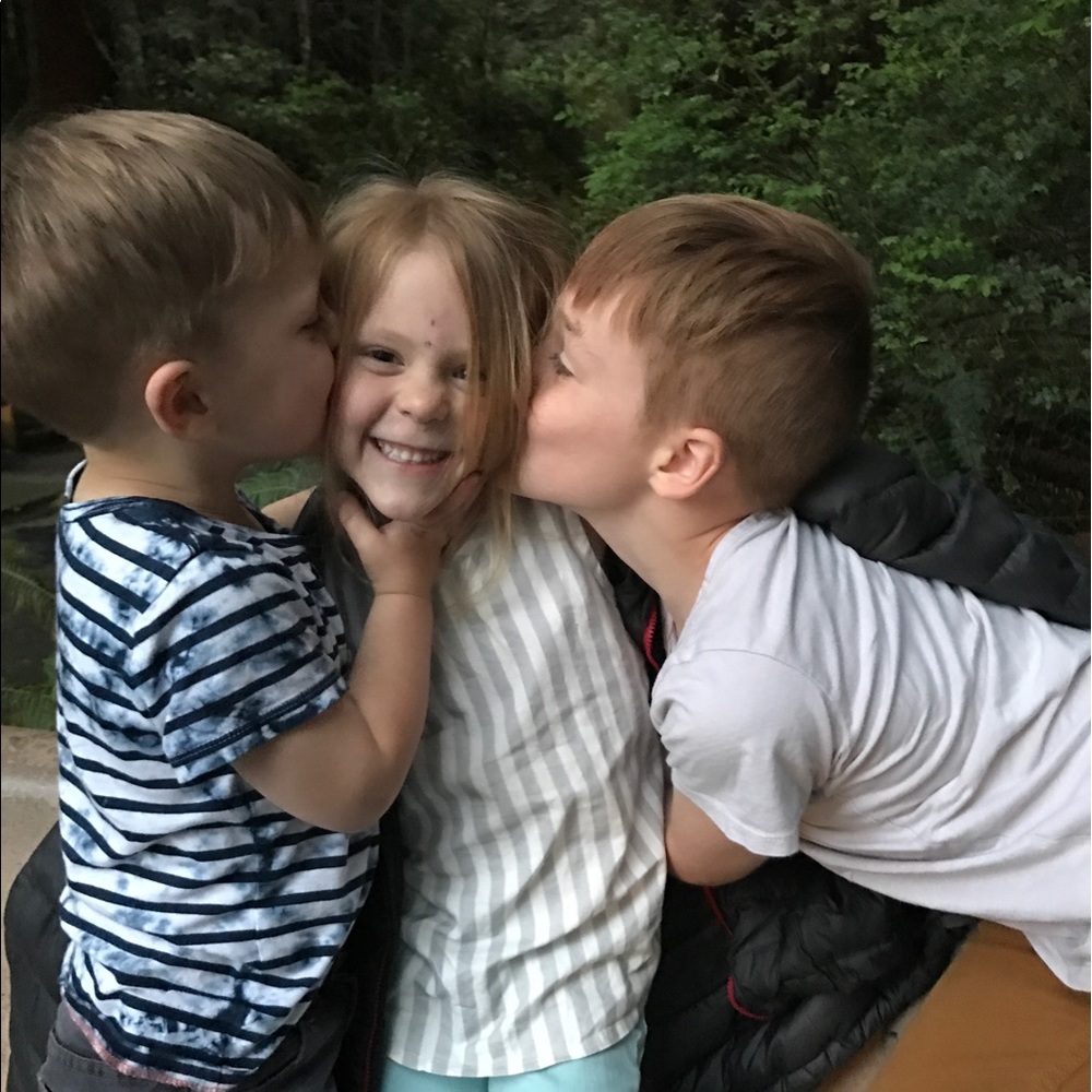 Meet your Posher, Jena