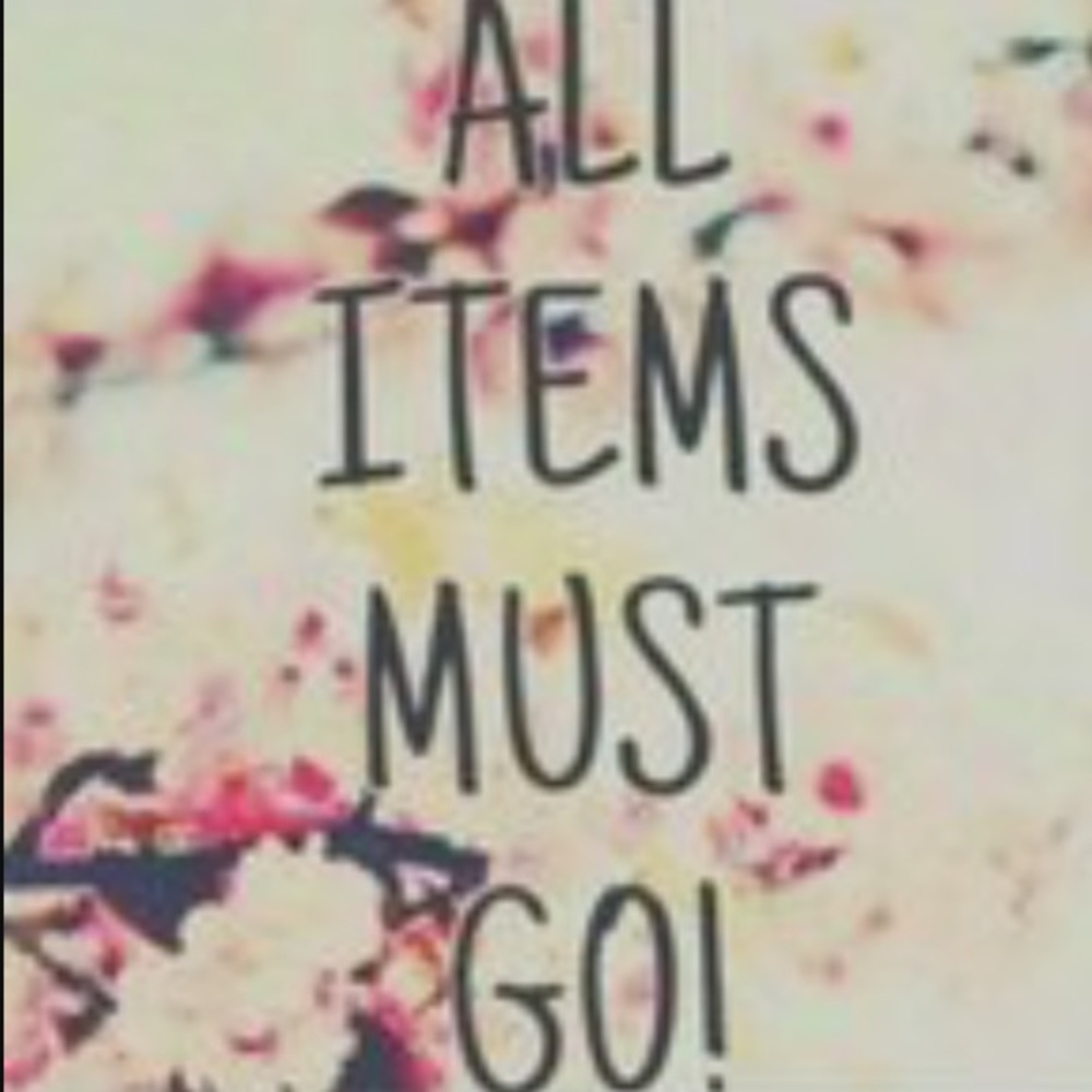 CLOSET CLEAN OUT EVERYTHING MUST GO✨🌺