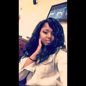 Meet your Posher, Sierra