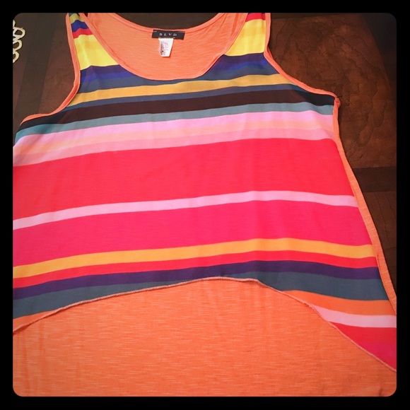 Multi color top - Picture 1 of 4