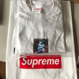 Supreme Cyber T White Large