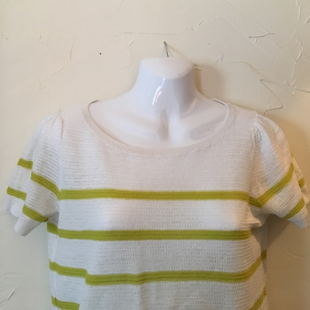 LOFT short sleeve shirt - Picture 2 of 6