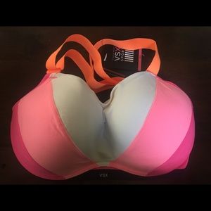 Victoria's Secret the Ultimate Sport Bra 34DD